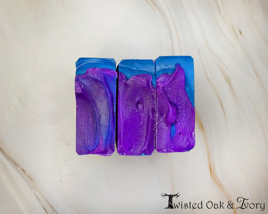 Gardeners Grit Hand Soap: Muscadine & Kudzu