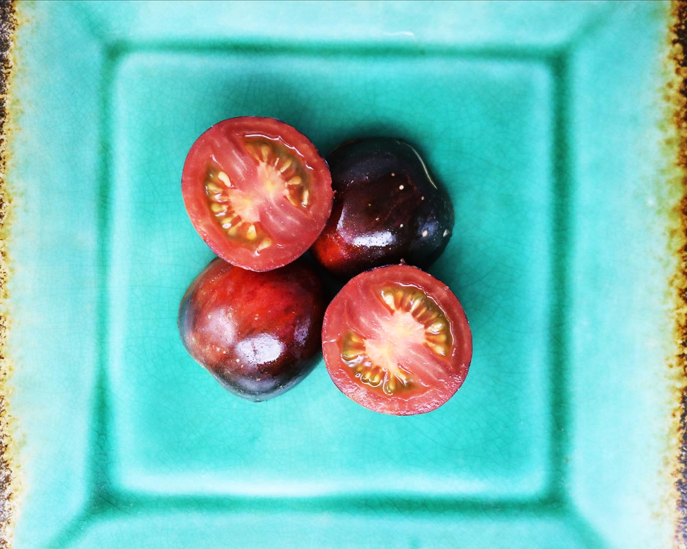 Tomato: Kaleidoscopic Jewel
